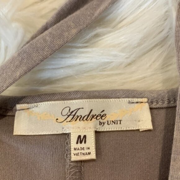 Andreé by Unit stretch knit top with cutout neckline and back tie M - Picture 5 of 8